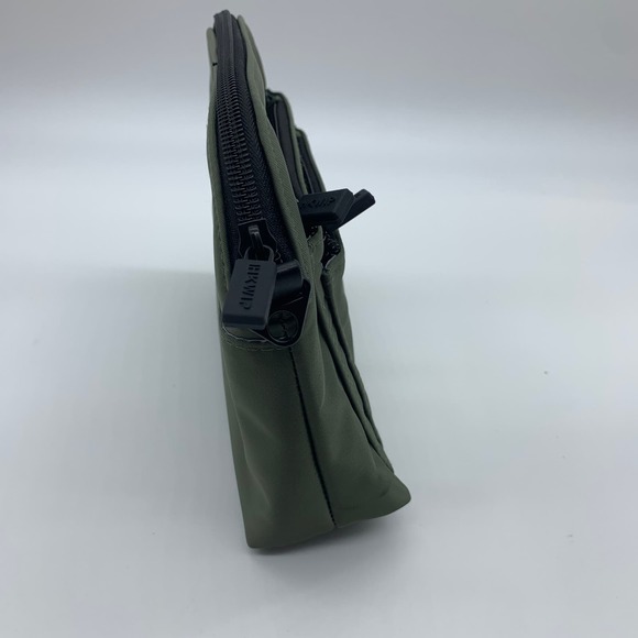 IHKWIP Triple Zip Crossbody w/ Removable Card Case Green Military Olive - Picture 8 of 11